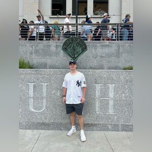 Meet your Posher, Andrew